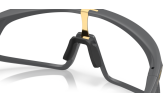 OAKLEY RSLV Matte Carbon Photochromic