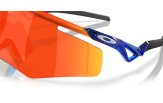 OAKLEY QTMN Kato Crystal Blue Prizm Ruby