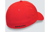 Nokam&uuml;ts OAKLEY Tincan Cap Red/Black L/XL