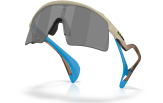 Päikeseprillid Oakley Stunt Wing Matte Sand Prizm Black