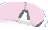 Päikeseprillid Oakley Stunt Wing Polished White Prizm Low Light