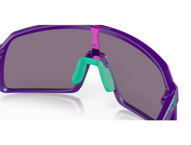 OAKLEY Sutro Shift Collection Маttе Еlесtrіс Рurрlе Рrіzm Grеу