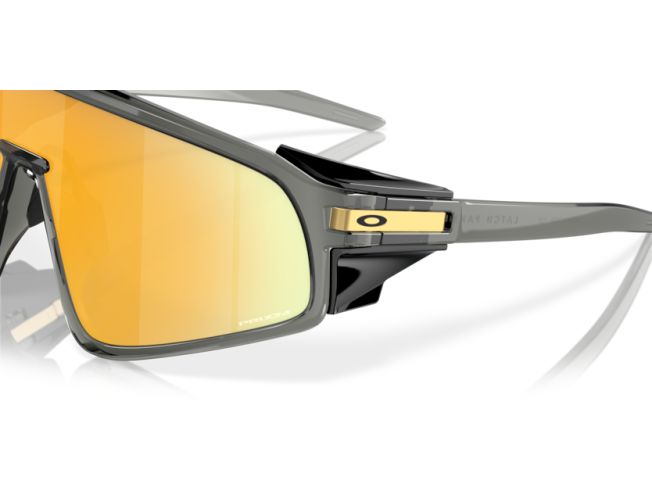 P&auml;ikeseprillid OAKLEY Latch Panel Grey Smoke Prizm 24k