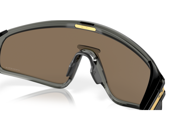 P&auml;ikeseprillid OAKLEY Latch Panel Grey Smoke Prizm 24k