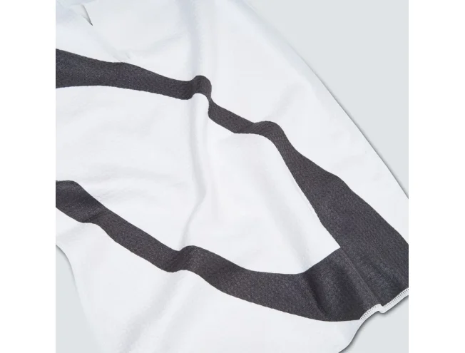 Oakley Plyr Terrain Towel valge