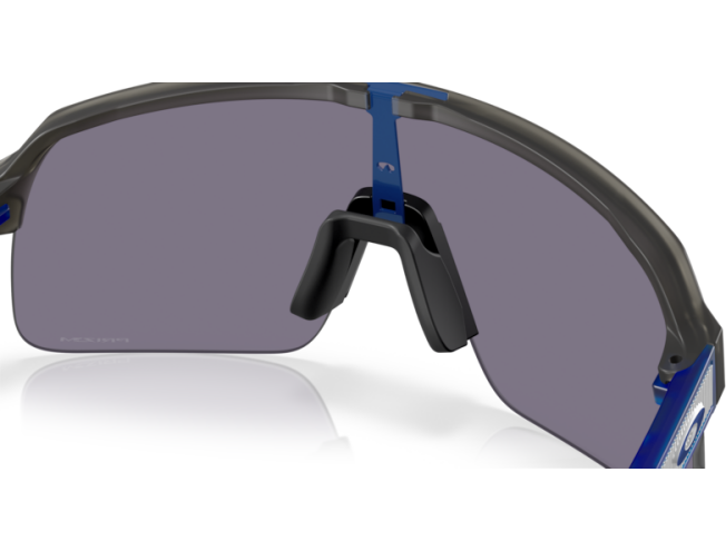 Päikeseprillid OAKLEY Sutro Lite Matte Grey Smoke Prizm Grey