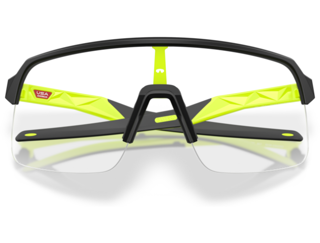 Päikeseprillid OAKLEY Sutro Lite Matte Black Clear